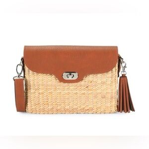 RARE Nina NWT Ella Seagrass Crossbody Bag